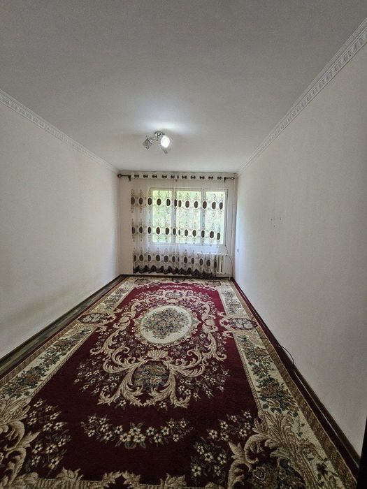 * 3|3|4 Чиланзар 8 квартал Ориентир РОВД Продаётся квартира