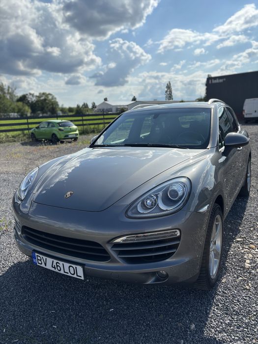 Porsche cayenne 3.0 D 2014 245 cai panoramic