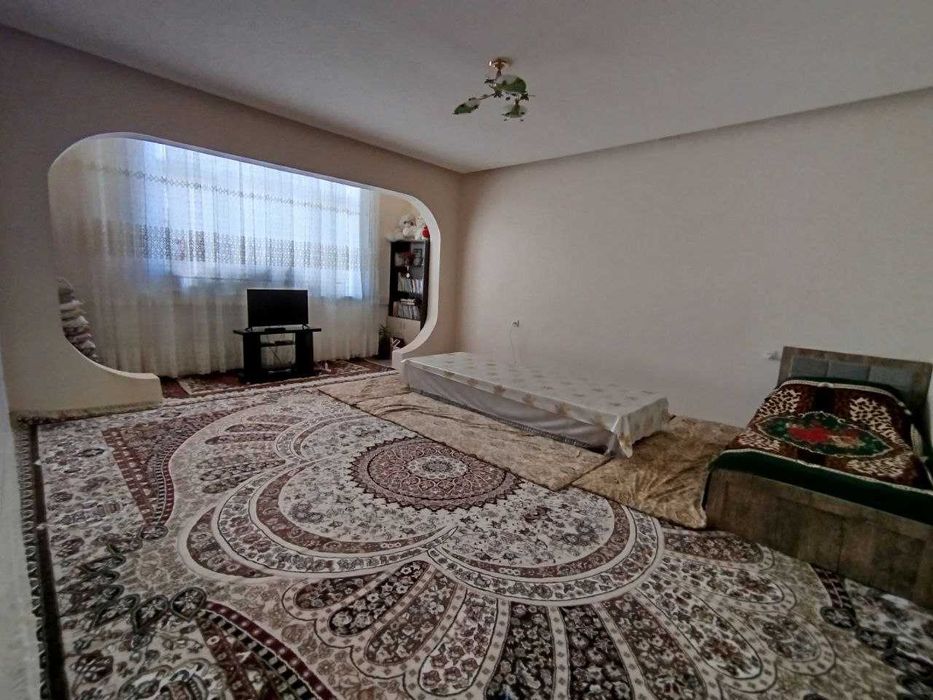 Срочно Массив Водник 2 ком.квартира