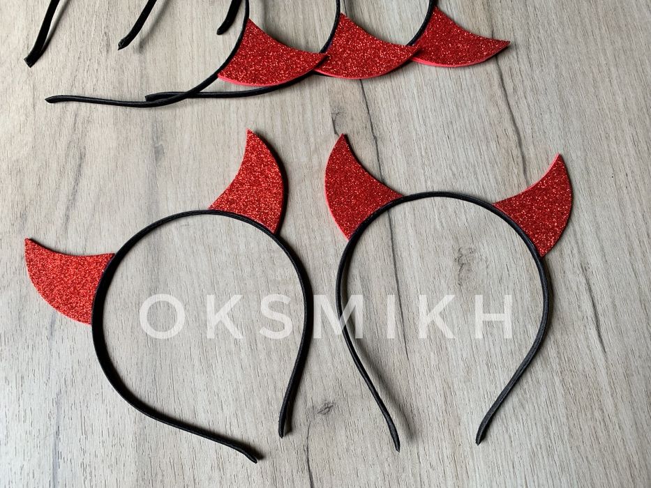 Тематический ободок с рожками