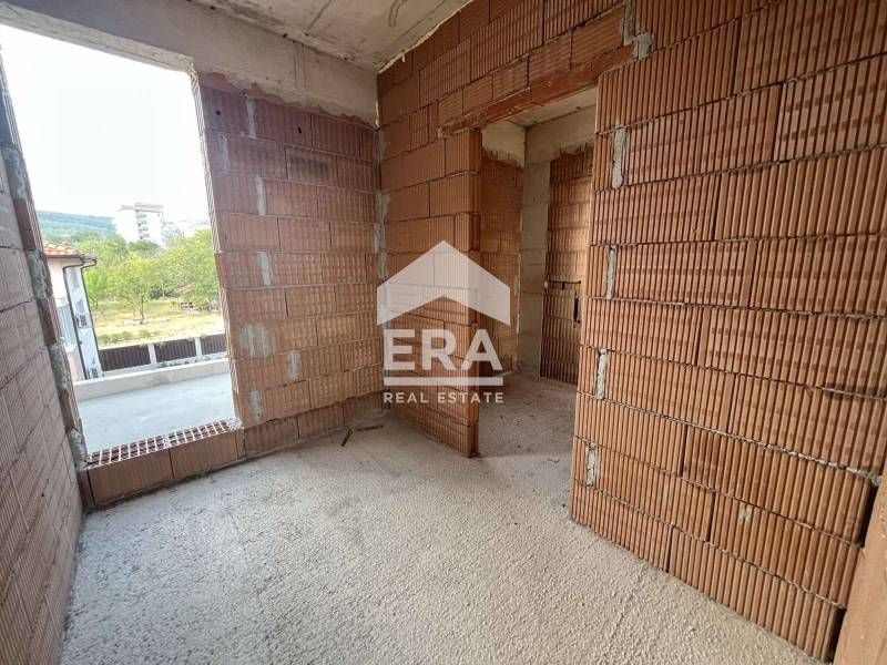 БЕЗ КОМИСИОНА ОТ КУПУВАЧА! Триетажна ексклузивна къща за продажба, с 3