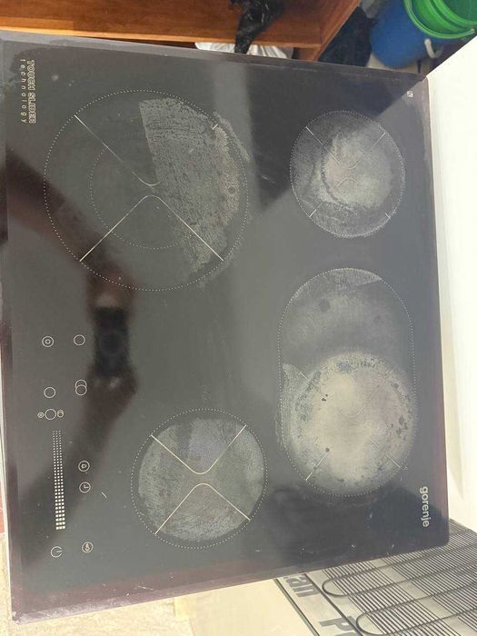 Продаётся стеклокерамическая варочная панель Gorenje