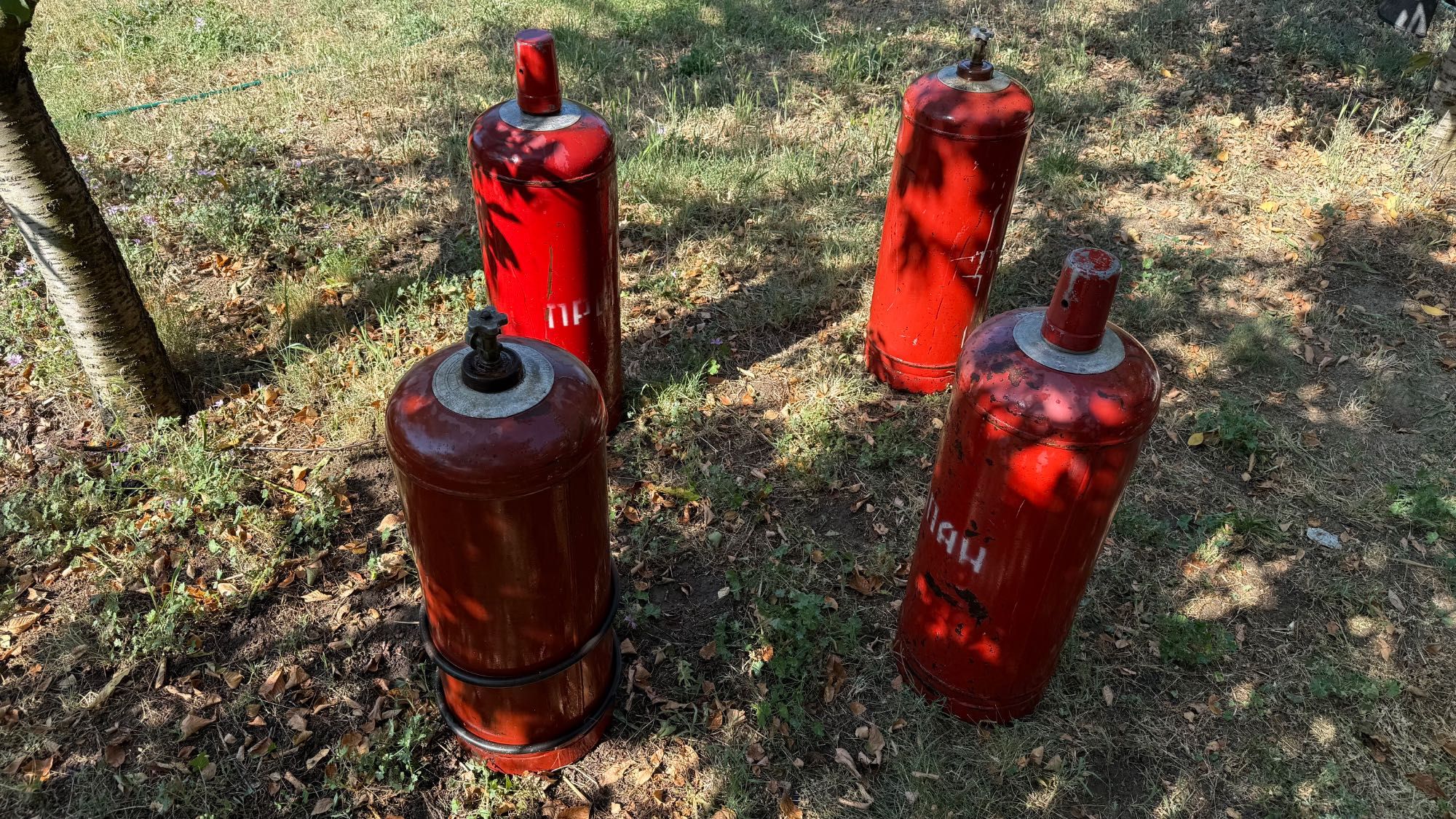 Газови бутилки 4 броя