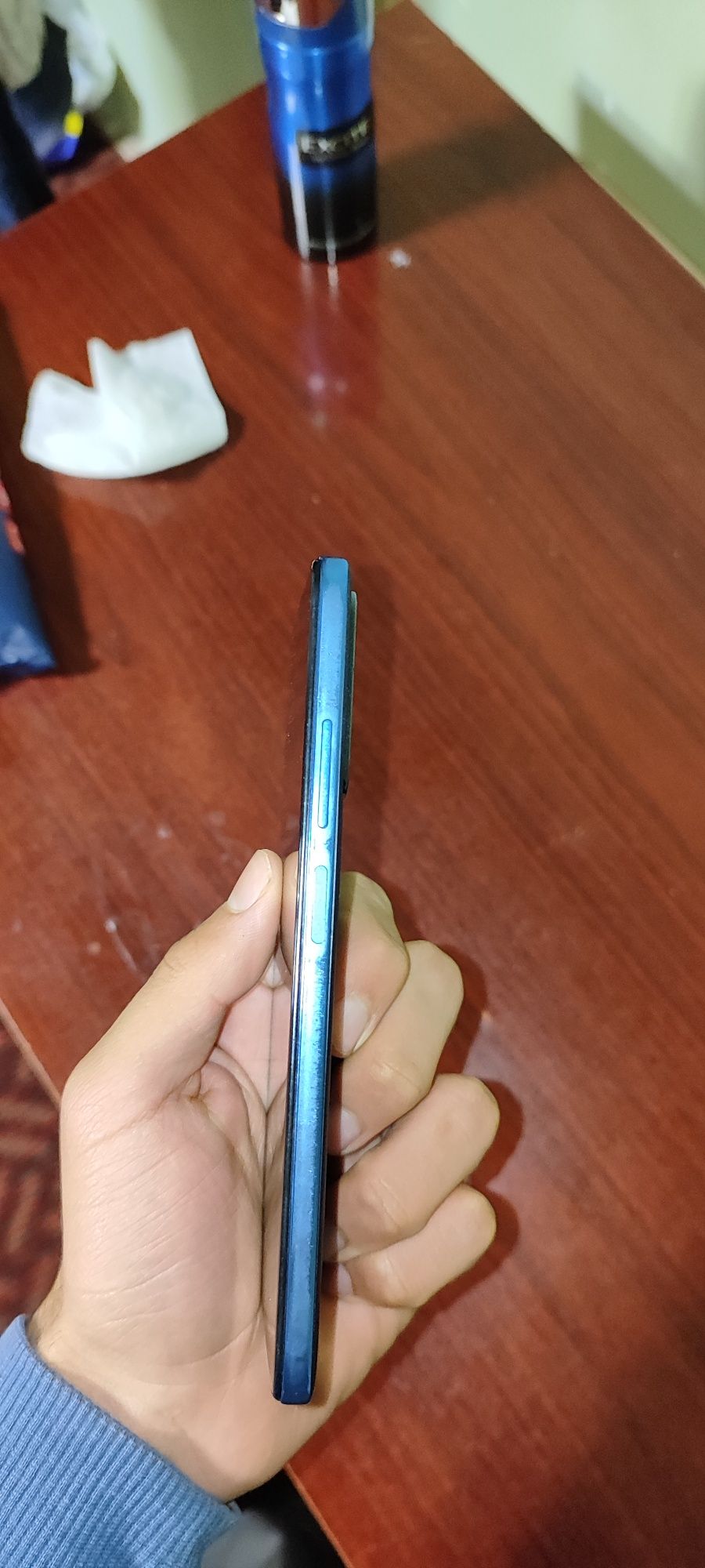 Redmi Note 11 ( Ko'k rangi, xolati ideal 128+6)