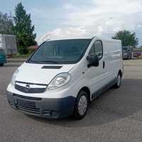 Opel vivaro 2012