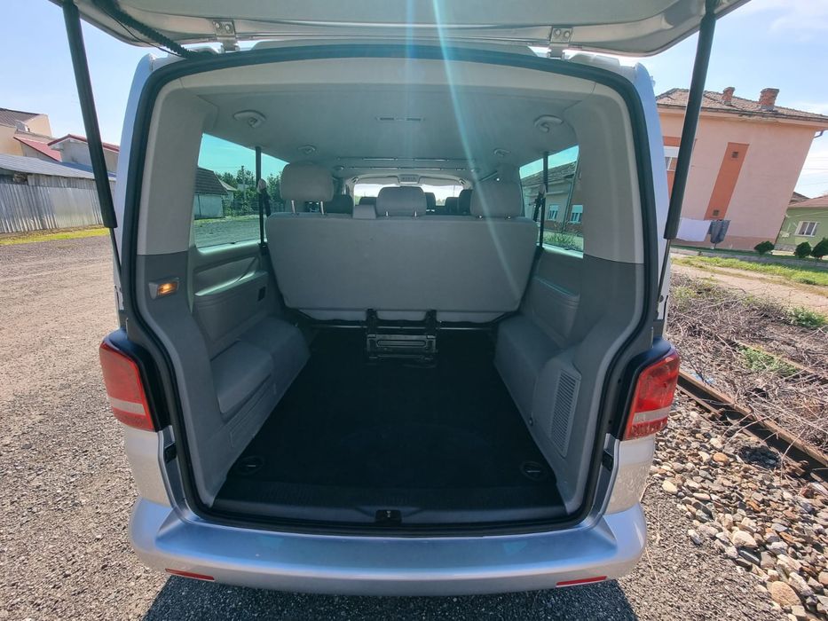 Vind t5 Caravele sau schimb