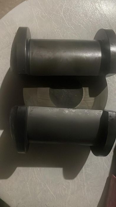 Полуось Камаз передний новый, и подшипник ступицы