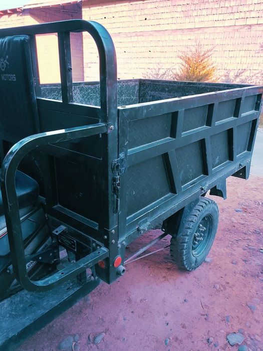 Motoroler idial  saytanyada baraka topadi olgan odam