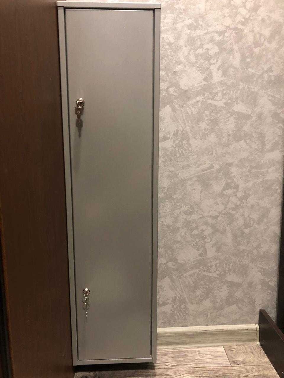 Сейф металлический