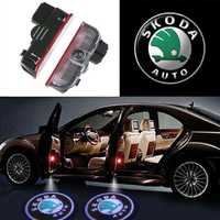 Proiectoare Logo LED pentru Portiere Skoda Superb 2009–2020