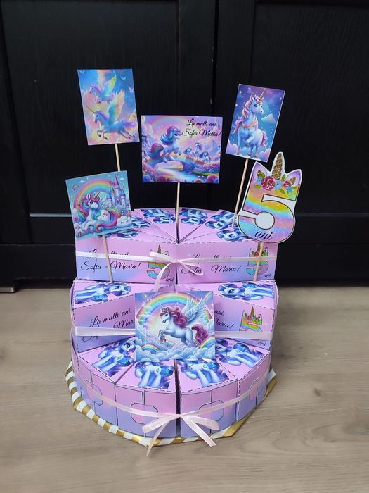 Vând ambalaje cadou cu  spiderman 26 buc