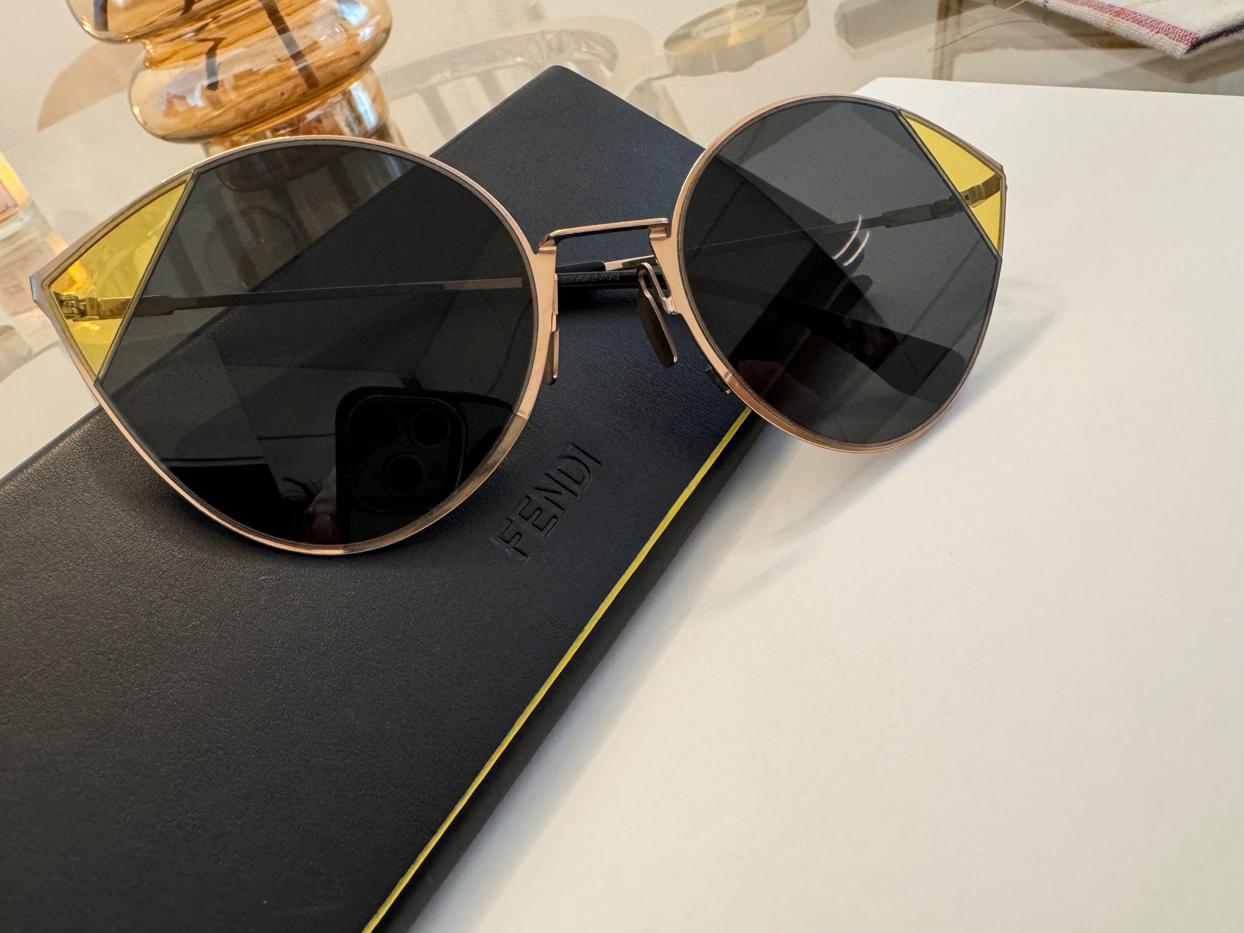 Оригинални слънчеви очила Fendi