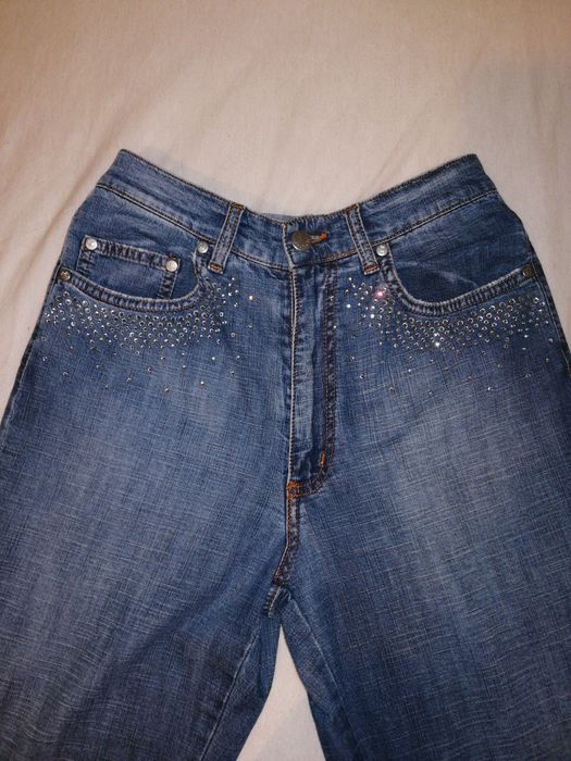 Blugi cu pietricele