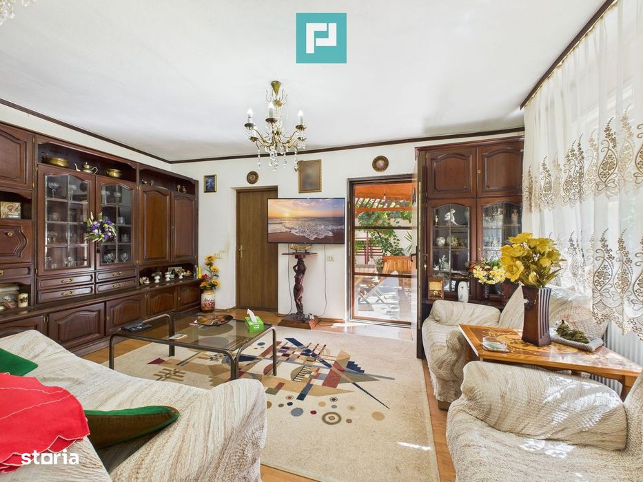 Casa de cărămidă cu 3 camere zona Uta