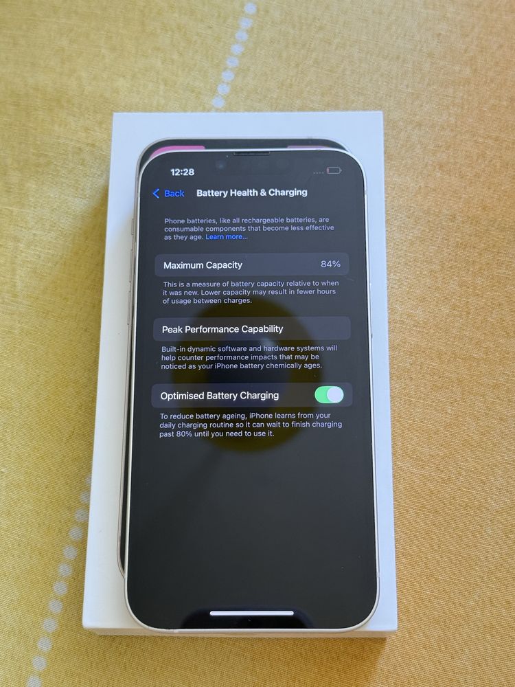 IPhone 14, 128MB