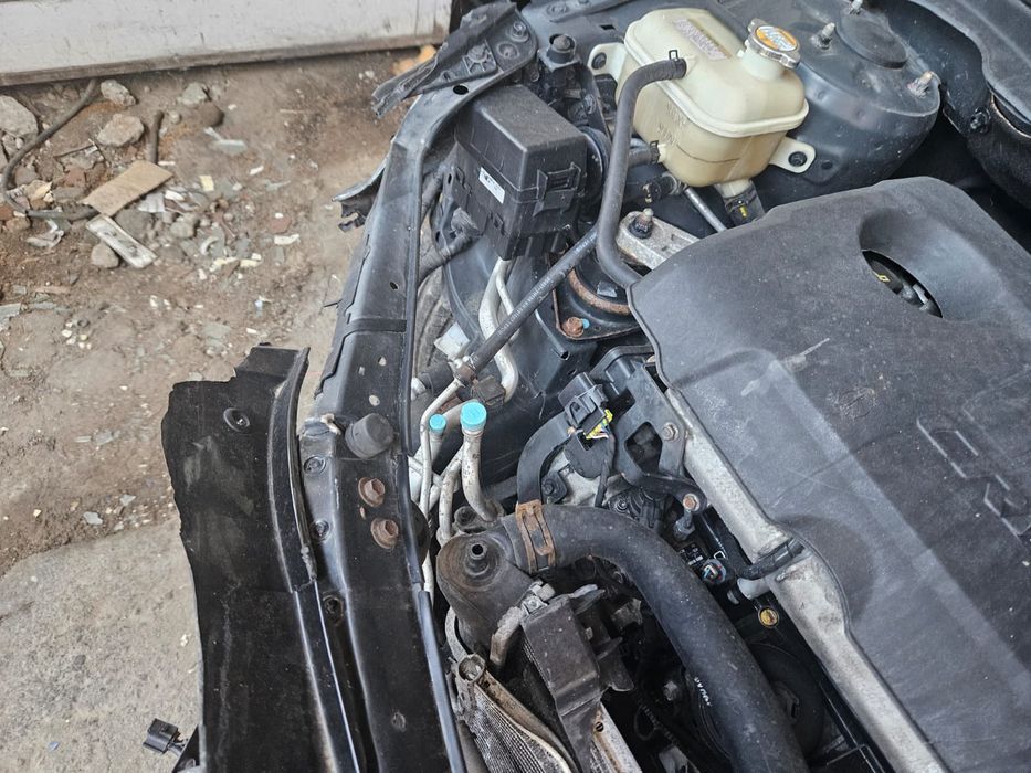 Kia, Ceed, 2010] – avariată frontal, motor funcțional