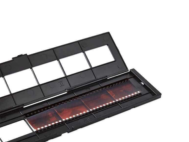 Scanner, scaner diapozitive, filme negative, NOU SIGILAT, din GERMANIA