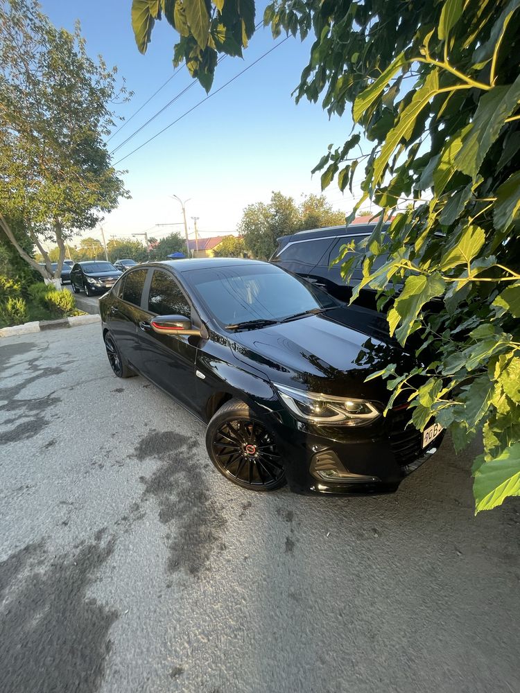 R18 vossen 225/40