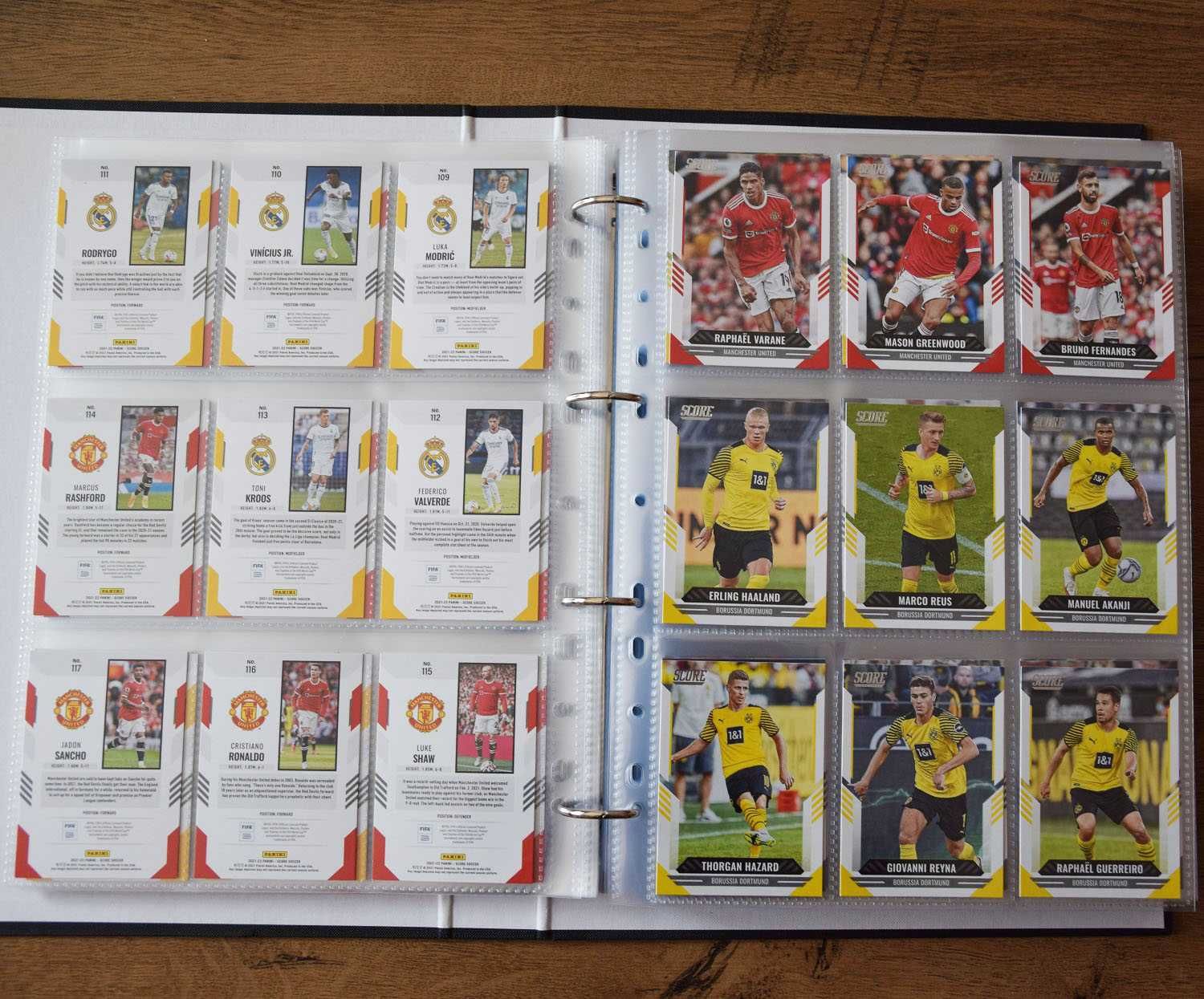 Продавам: Panini колекции Score FIFA 2021/22 & 2022/23 (200 карти)