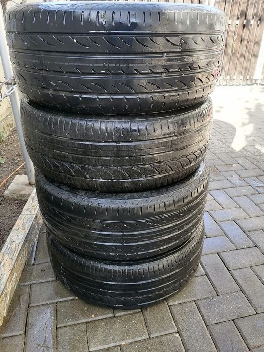 Jante aliaj cu cauciucuri de vara pe 19