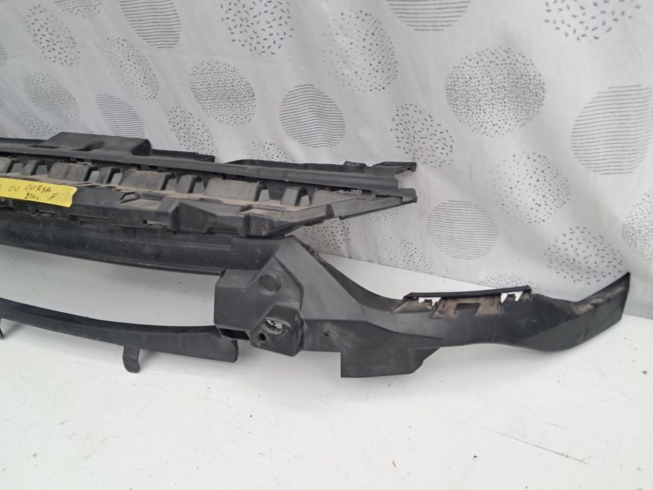 Грил решетка радиатор очиларка опел корса ф Opel Corsa F