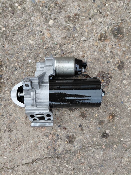 Стартер BMW X3 F25 3.0d Xdrive