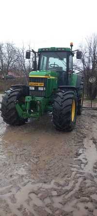 Tractor John Deere 7810