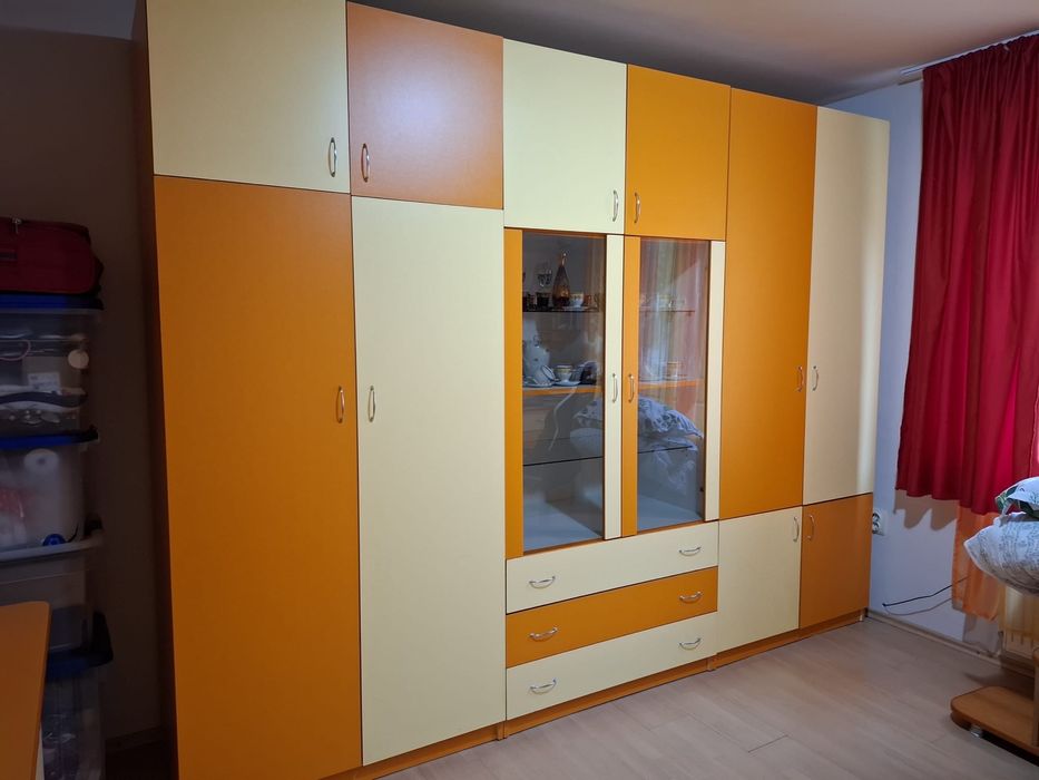 Vand set dormitor dulap birou pat