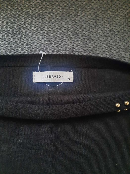 Дамска блуза с капси