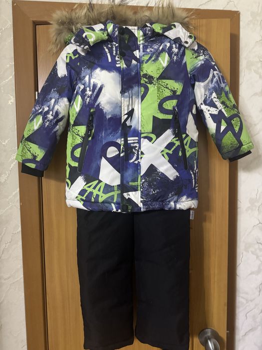 Продам зимний детский комбинезон на мальчика