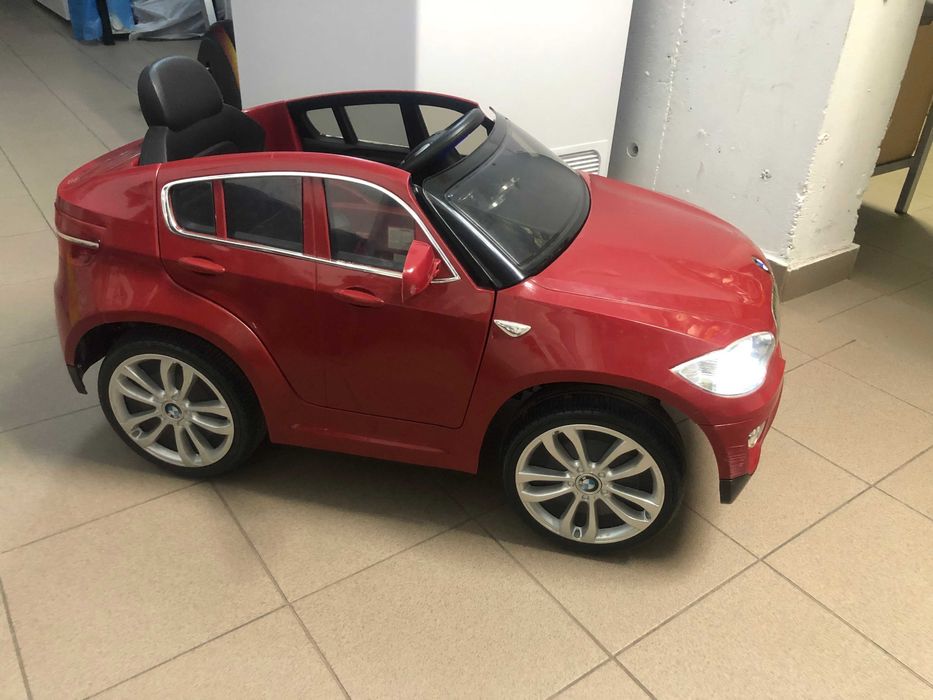 Mașinuță electrică BMW X6
