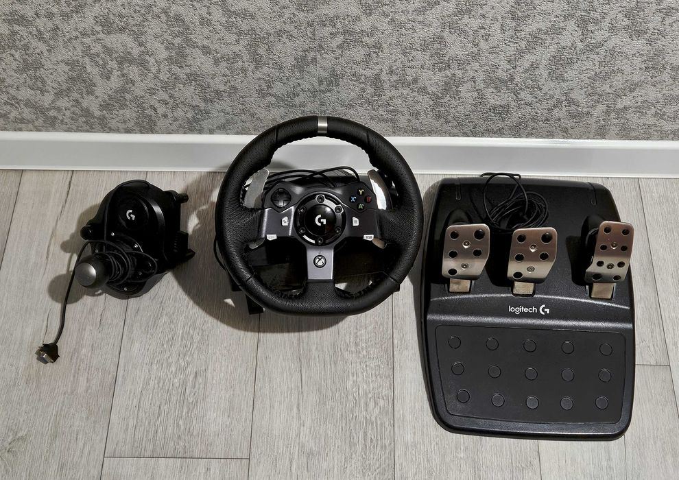 Игровой Руль Logitech G920 Driving Force + Коробка передач 7 позиций