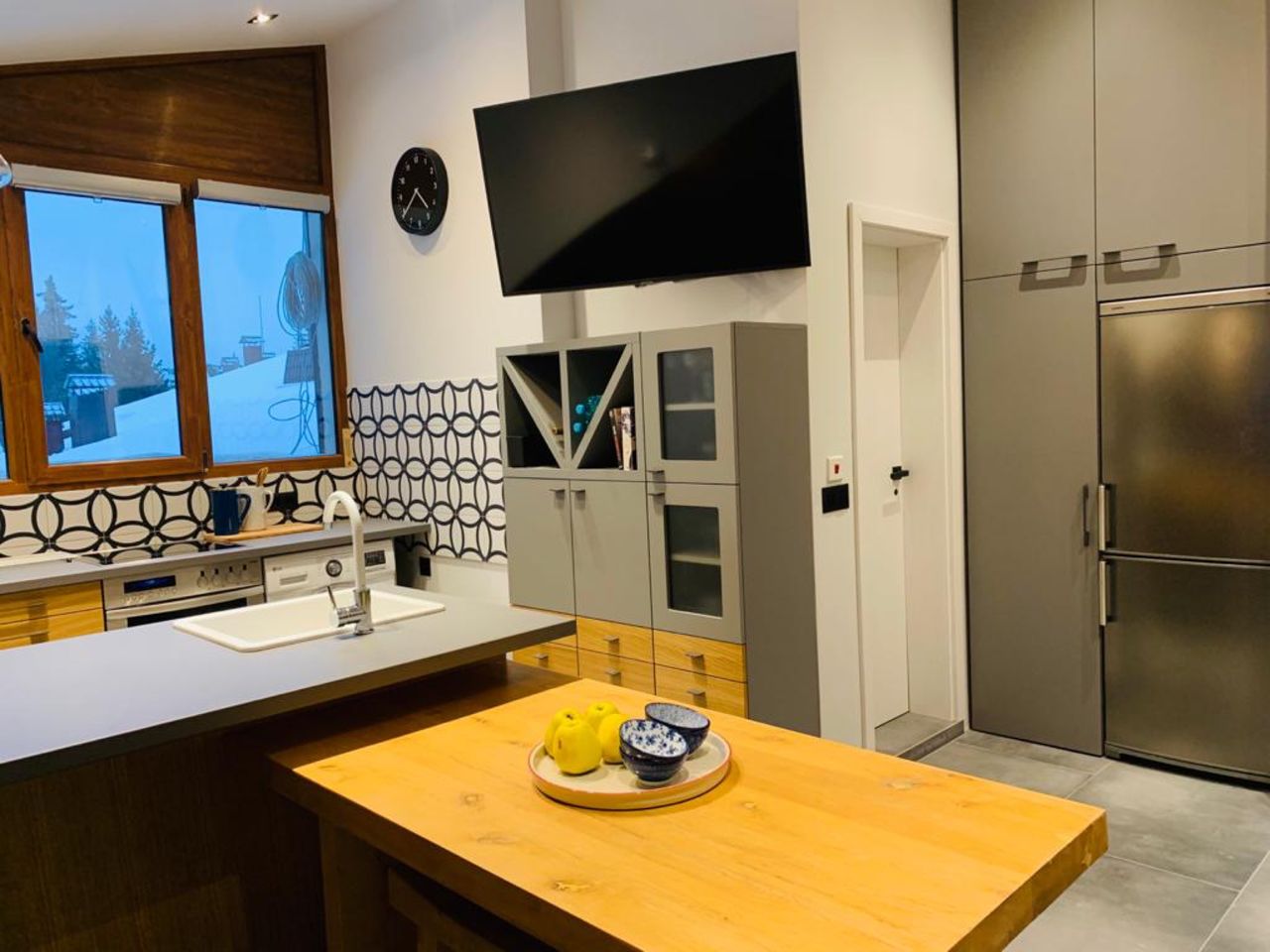 Дава се под наем Едностаен апартамент в к.к. Пампорово - 40 кв.м за 74000 € - Снимка #11