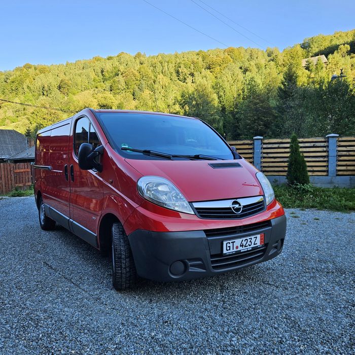 Vand Opel Vivaro ~ An2014~Motor 2.0L ~ Numere zoll valabile ~euro5
