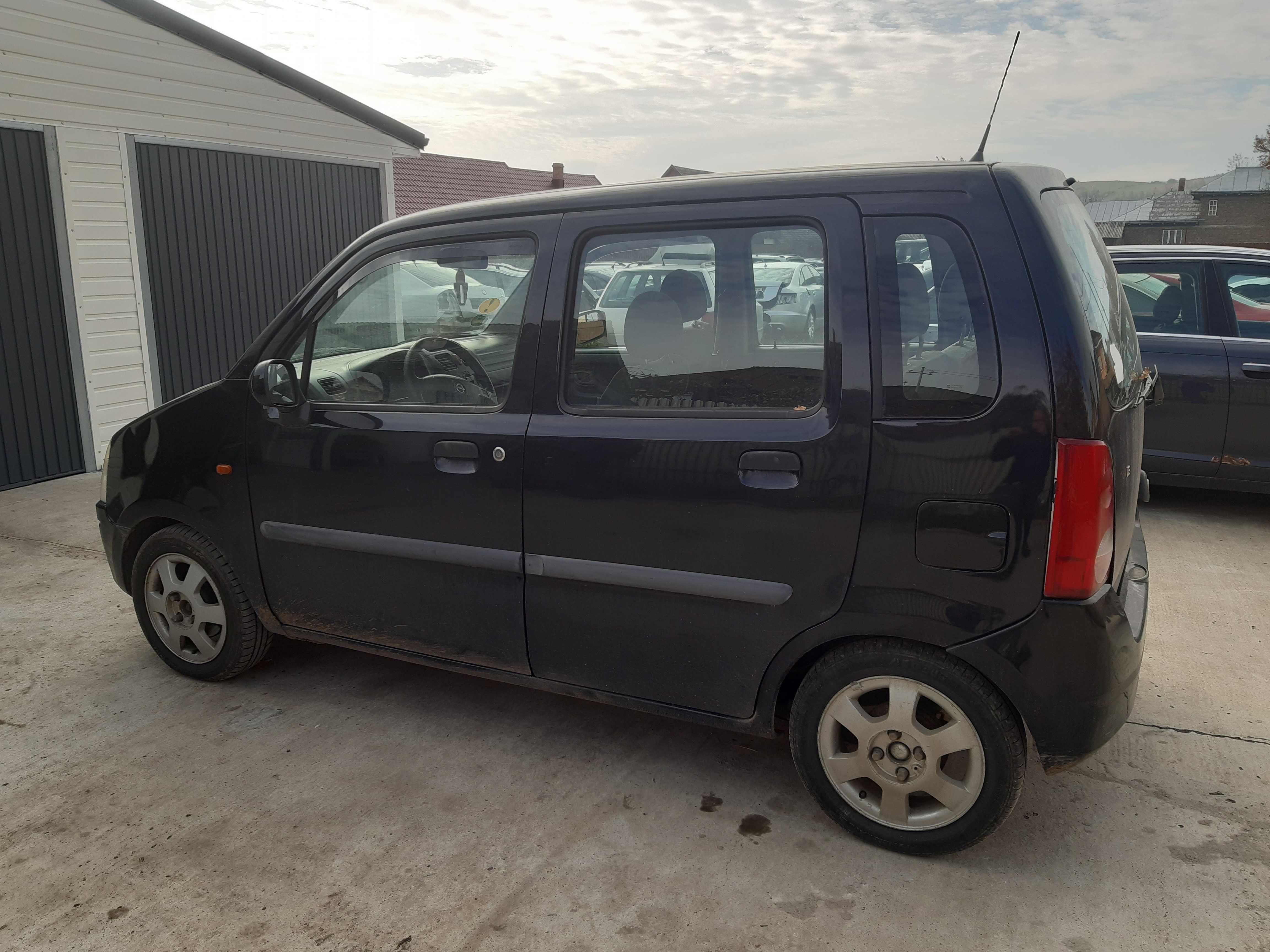 Orice piesa opel agila an fabricatie 2002 1.2 12v z12xe culoare negru