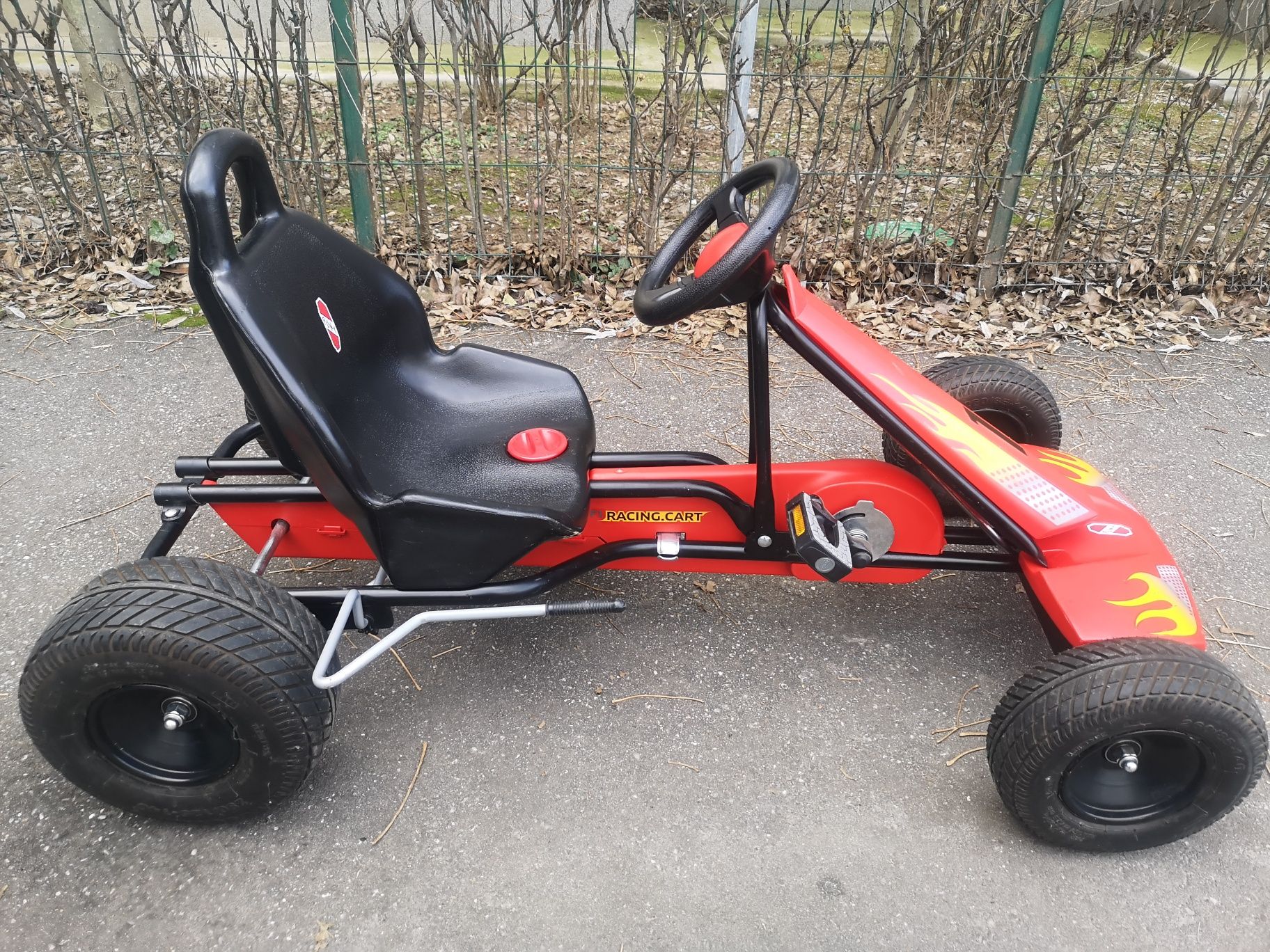 Kart/Cart cu pedale PUKY F1 pt. copii de la 6 la 12 ani, rosu