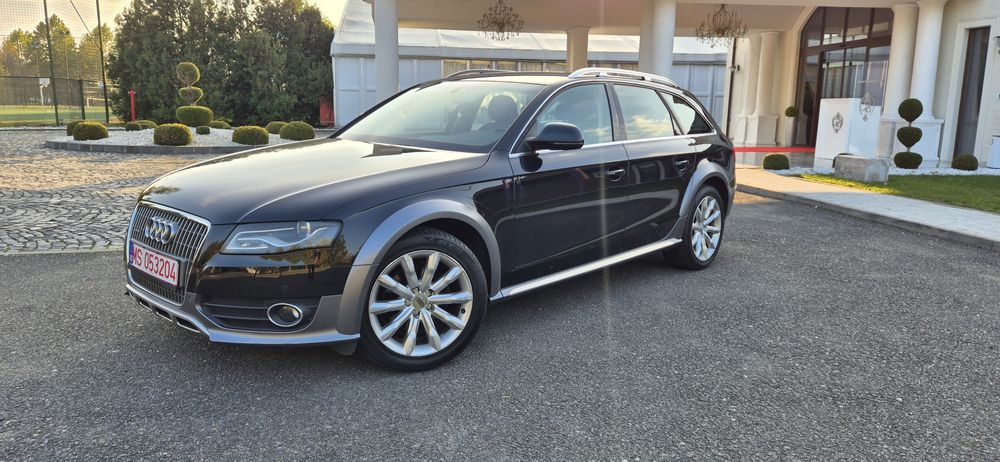 Audi a4 allroad~RAR EFECTUAT~Distronic~ S Line~Navigatie~Bi-Xenon~
