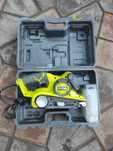 Slefuitor cu aspirator  RYOBI  EBS 800V