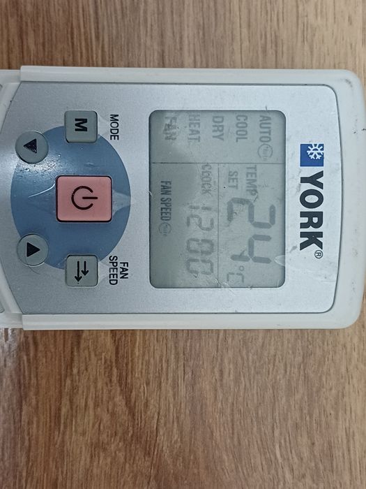 Telecomanda aer conditionat York

#11