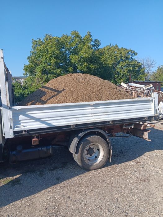 Pietriș, nisip sort, la Comanda clientului