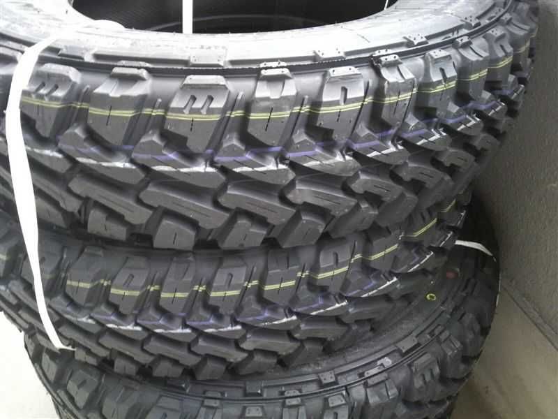 Vand anvelope noi off road,mud terrain  215/65 R16 Nankang M+S