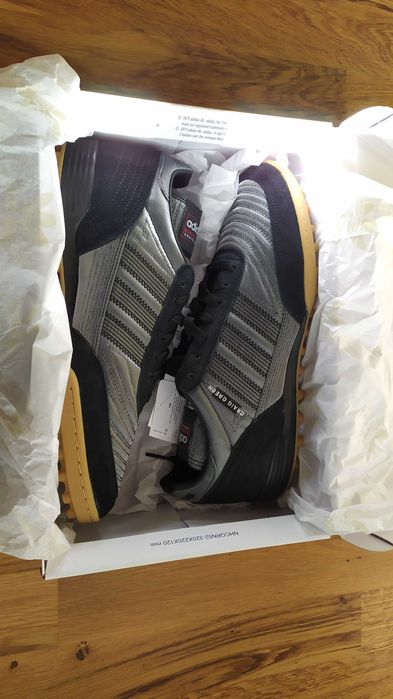 Нови футболни обувки Adidas