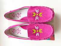 Страхотни кожени обувки UMI номер EUR 33, UK 1, US 1.5 цвят Fuschia