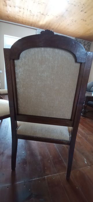 Două fotolii vintage restaurate complet