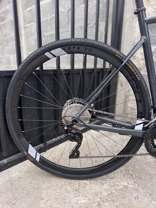 Велосипед CUBE ATTAIN SL 28 Gravel