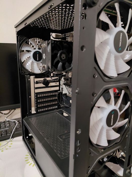 Продам черный корпус