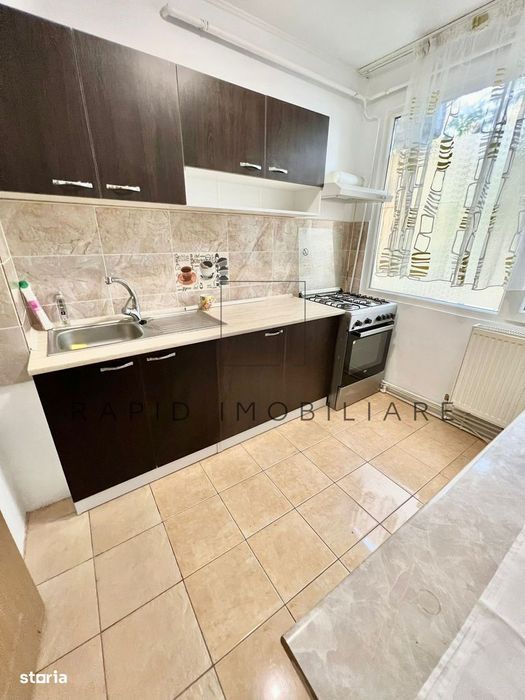 De Inchiriat-Apartament 3 Camere-Semidec-Parter-Tiglina3/Complex Siret