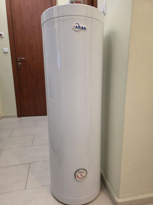 Продавам бойлер TESY