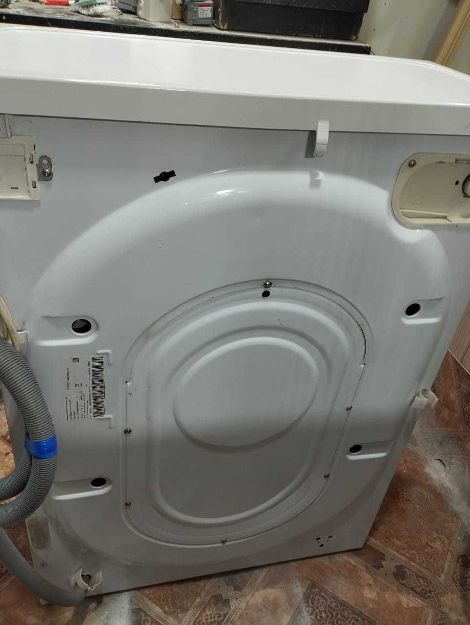 стиральная машина indesit 4 кг супер узкая 30 см на гарантии