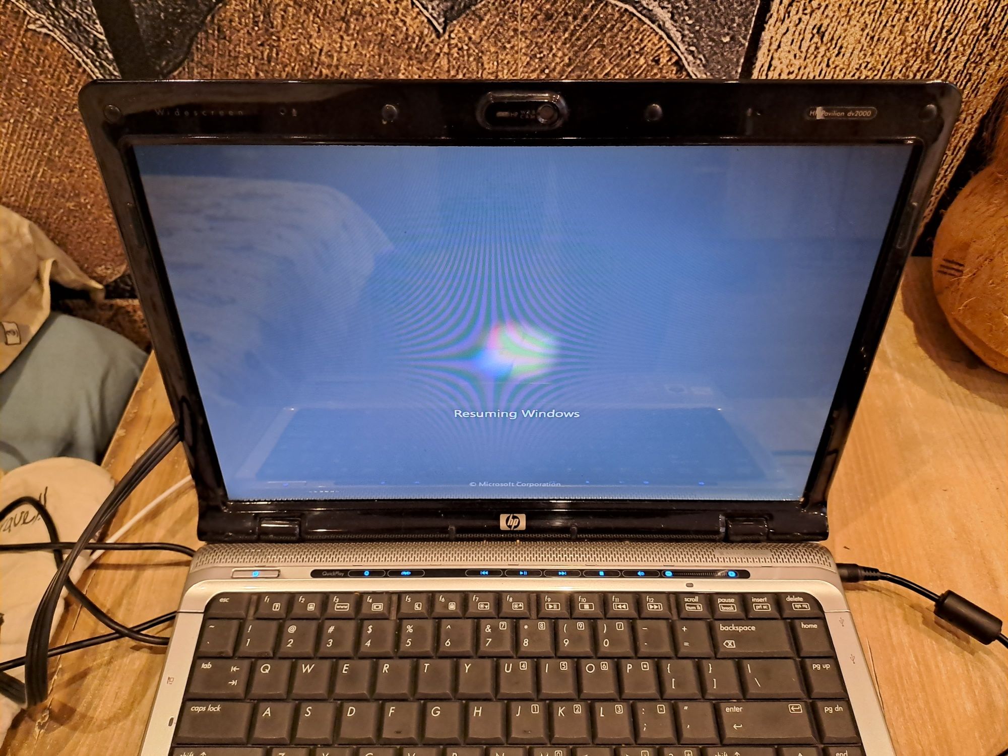 HP pavilion dv2500